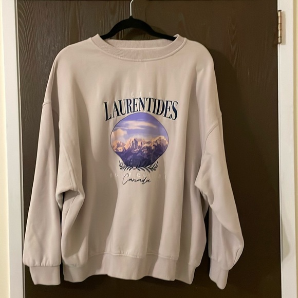 SOLD - Simons sweater - Picture 1 of 3